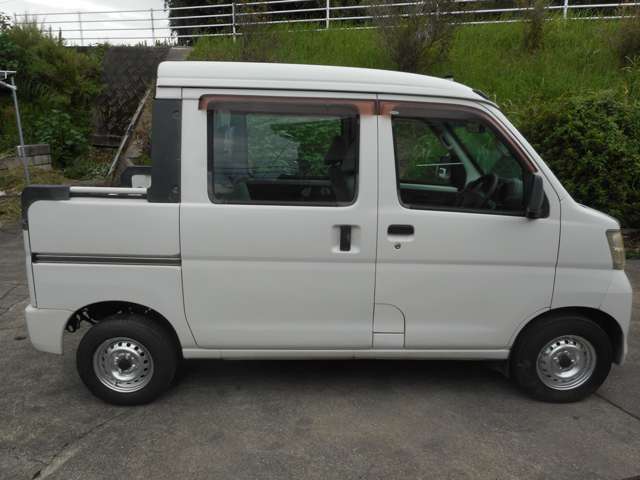 Daihatsu Hijet Deck Van 4