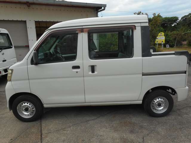 Daihatsu Hijet Deck Van 8