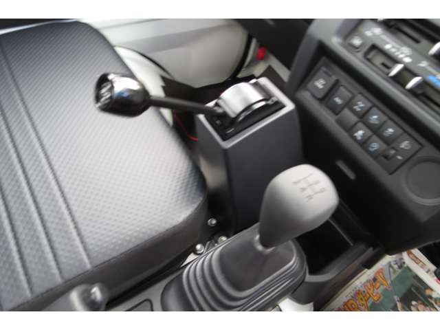 Daihatsu Hijet Truck 4