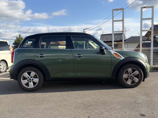MINI Crossover 5