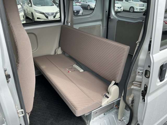 Nissan NV100 Clipper 10