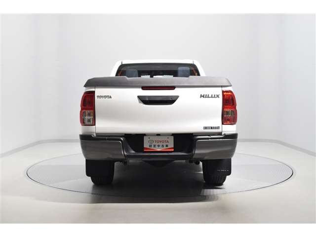 Toyota Hilux 3