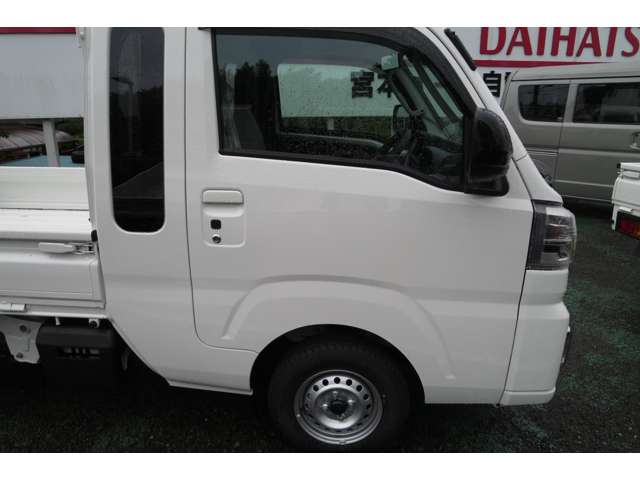 Daihatsu Hijet Truck 2