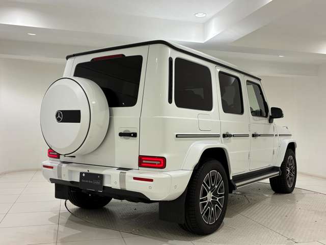Mercedes-Benz G-Class 3