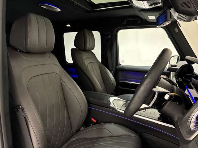 Mercedes-Benz G-Class 4