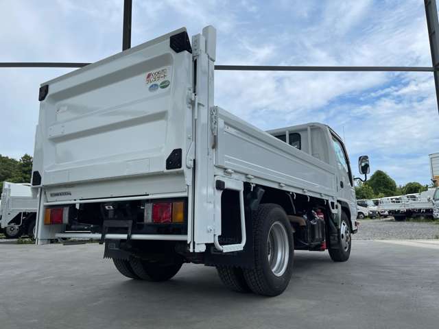 Isuzu Elf 4