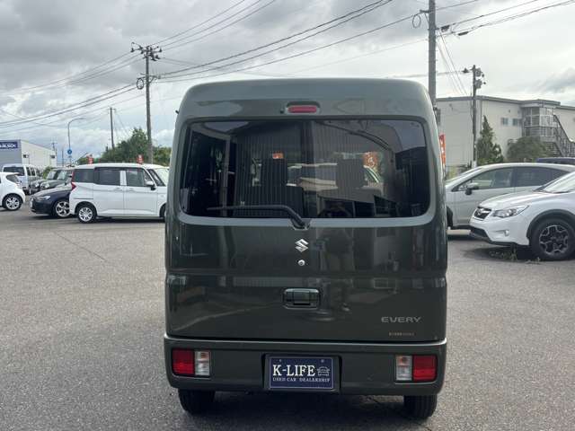 Suzuki Every 12