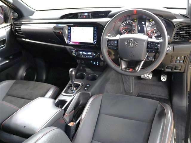Toyota Hilux 5