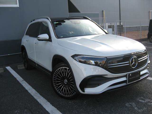 Mercedes-Benz EQB 7