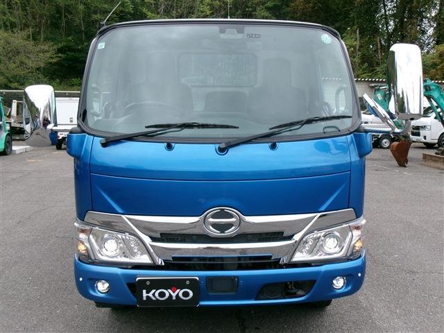 Hino Dutro 2