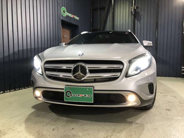 Mercedes-Benz GLA-Class 10