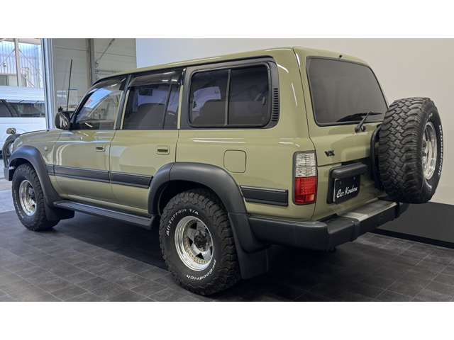 Toyota Land Cruiser 80 6