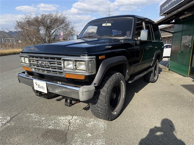 Toyota Land Cruiser 2