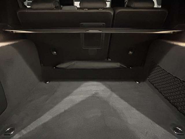 Mercedes-Benz G-Class 10