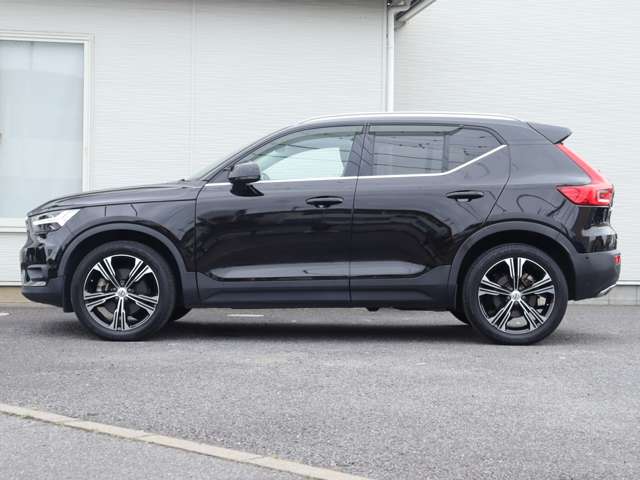 Volvo XC40 11