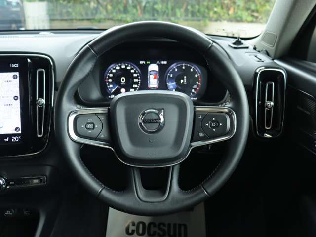 Volvo XC40 12