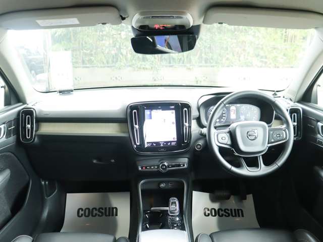 Volvo XC40 4