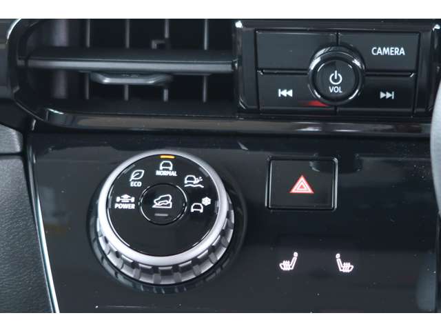 Mitsubishi Delica Mini 12