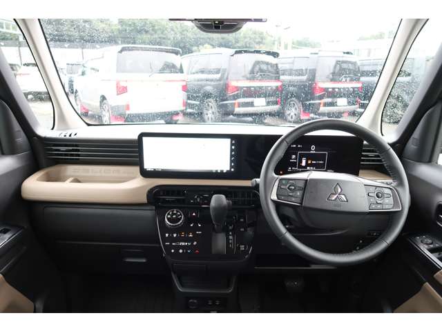 Mitsubishi Delica Mini 4