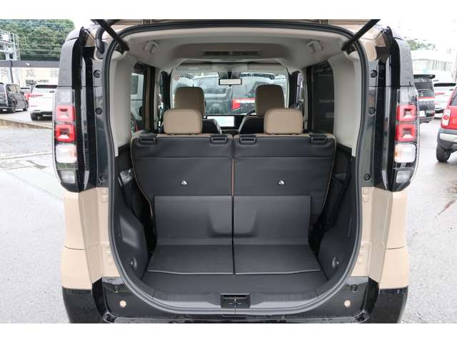 Mitsubishi Delica Mini 7