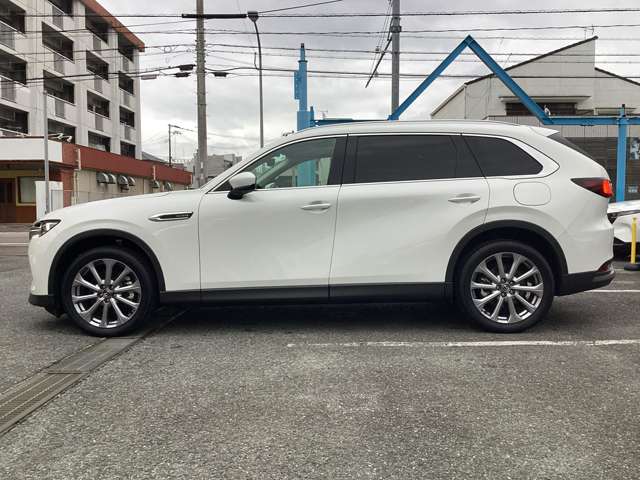 Mazda CX-80 11
