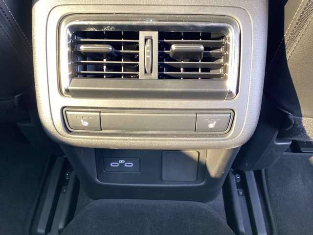 Mazda CX-60 11