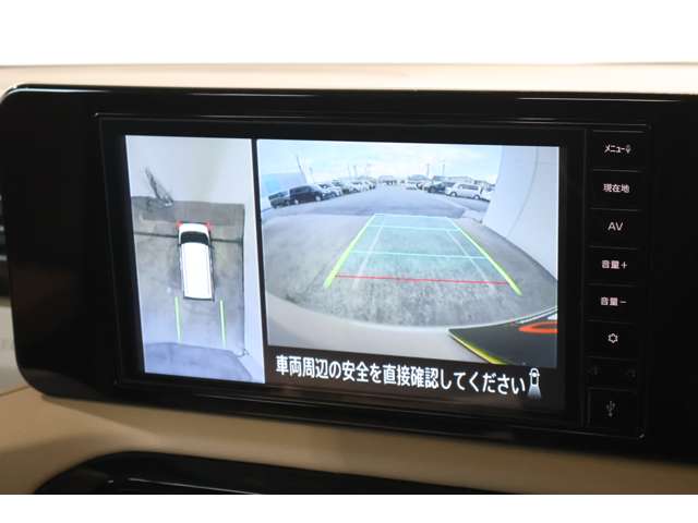 Mitsubishi Delica Mini 12