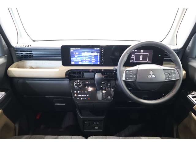 Mitsubishi Delica Mini 5