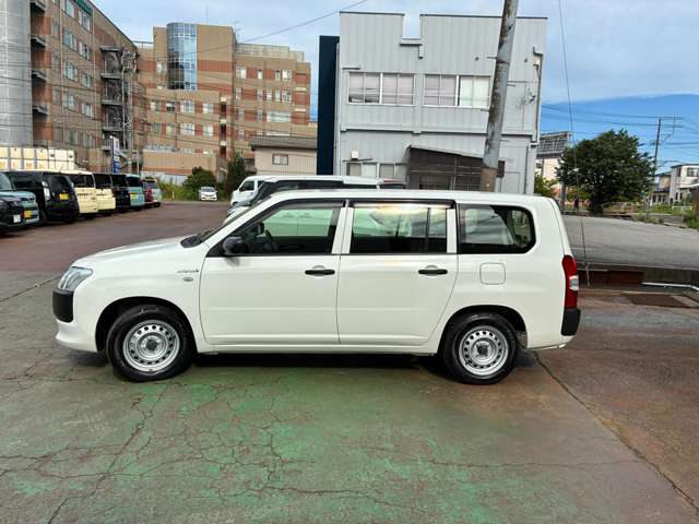 Toyota Probox Van 8