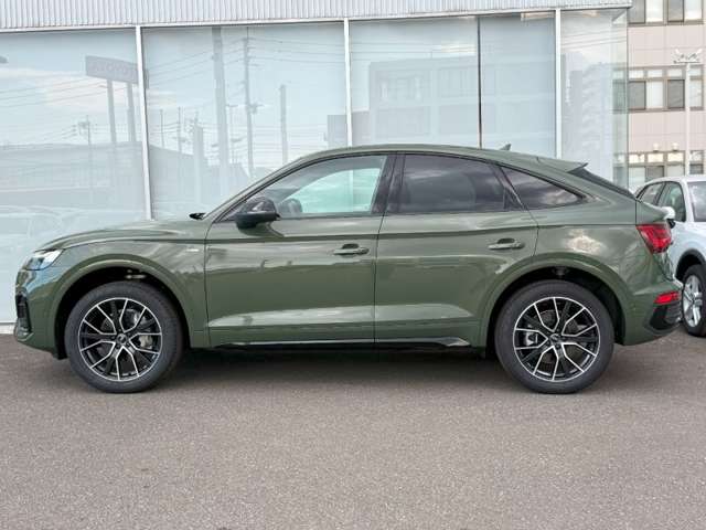 Audi Q5 Sportback 7