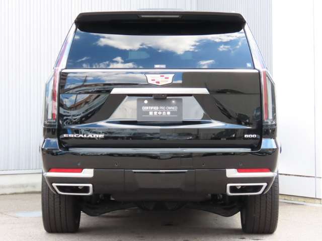 Cadillac エスカレード 4