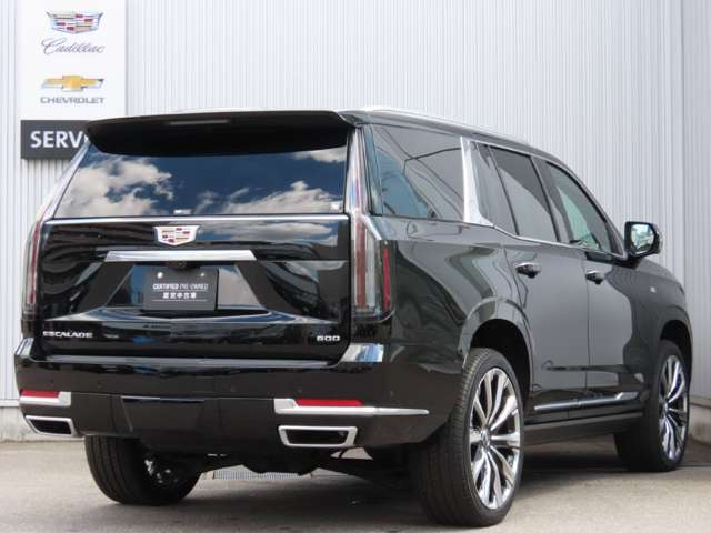 Cadillac エスカレード 5