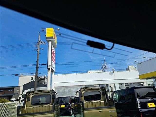 Daihatsu Taft 9