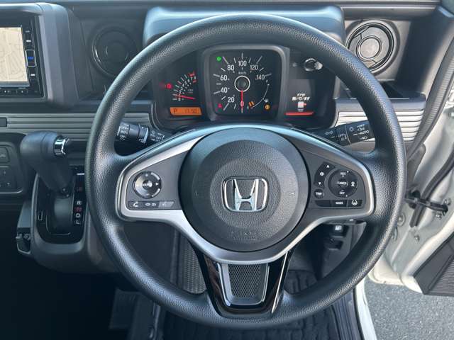 Honda N-VAN 11