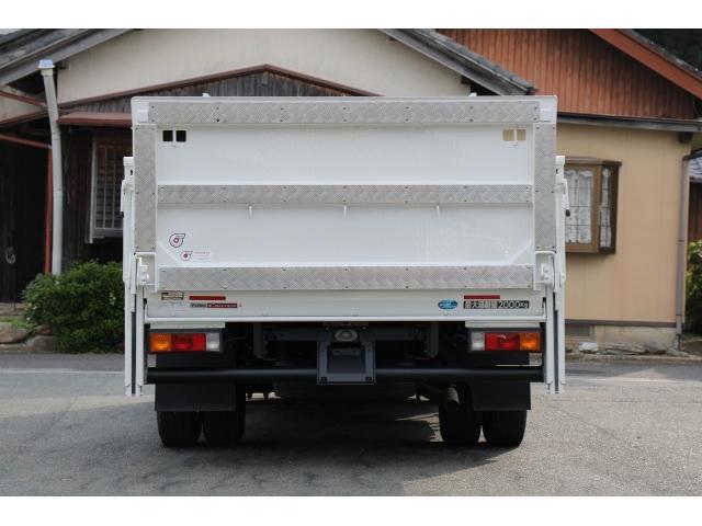 Mitsubishi Fuso Canter 5