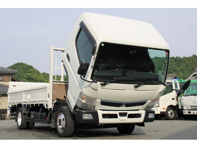 Mitsubishi Fuso Canter 9