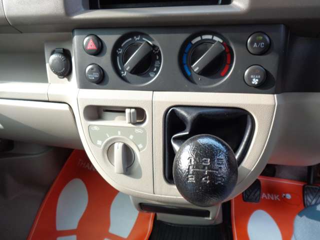 Suzuki Every 11