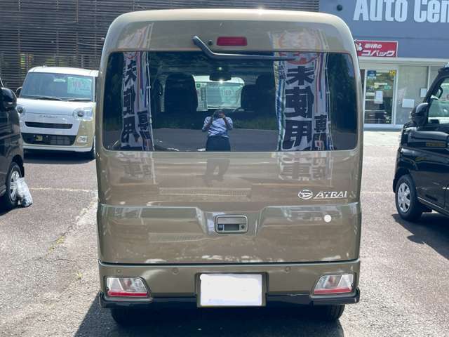 Daihatsu Atrai 11