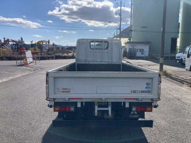 Mitsubishi Fuso Canter 8