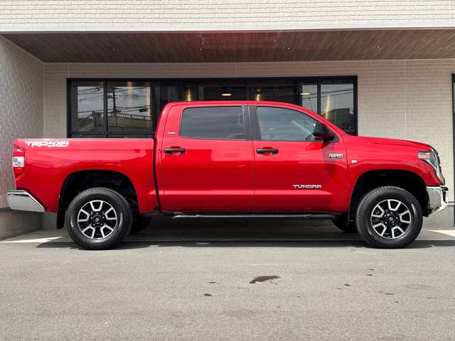 Toyota Tundra 8