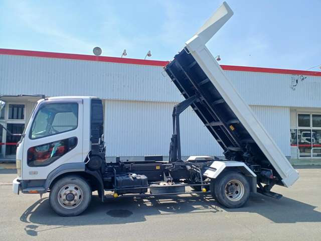Mitsubishi Fuso Fighter 8