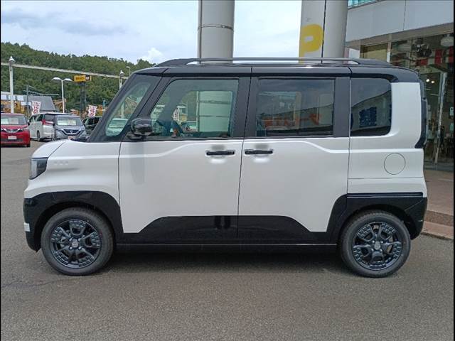 Mitsubishi Delica Mini 10