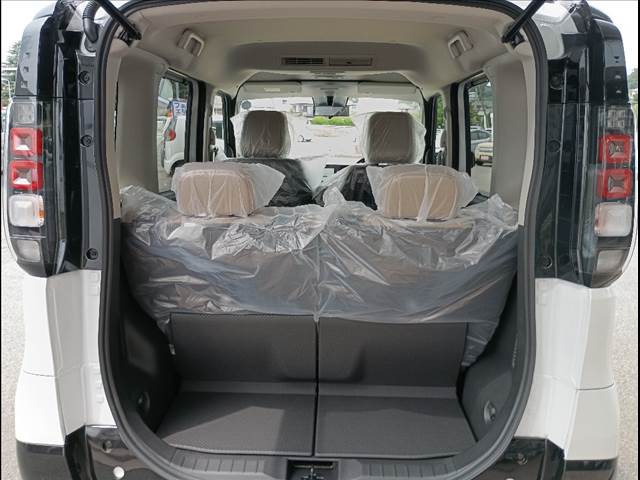 Mitsubishi Delica Mini 11