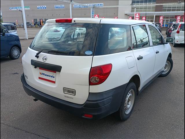 Nissan AD 6