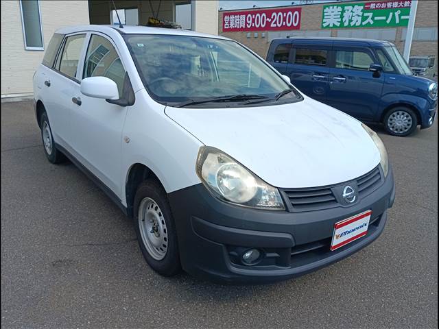 Nissan AD 11