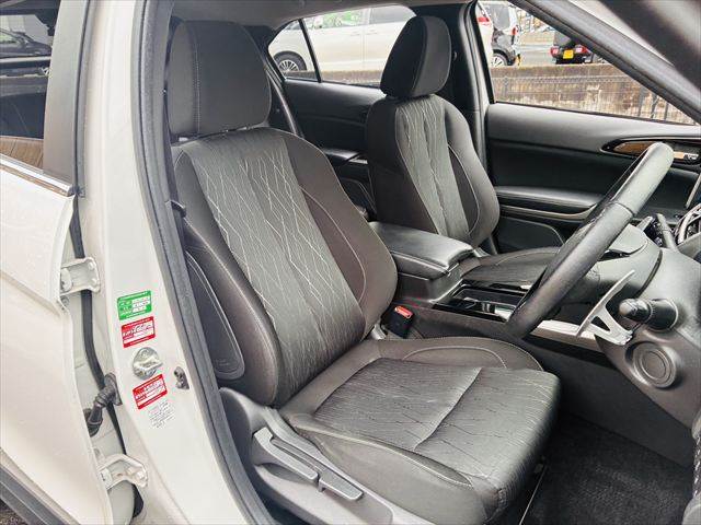 Mitsubishi Eclipse Cross 8