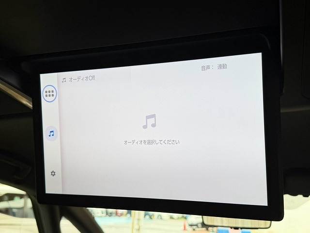 Toyota Vellfire 5