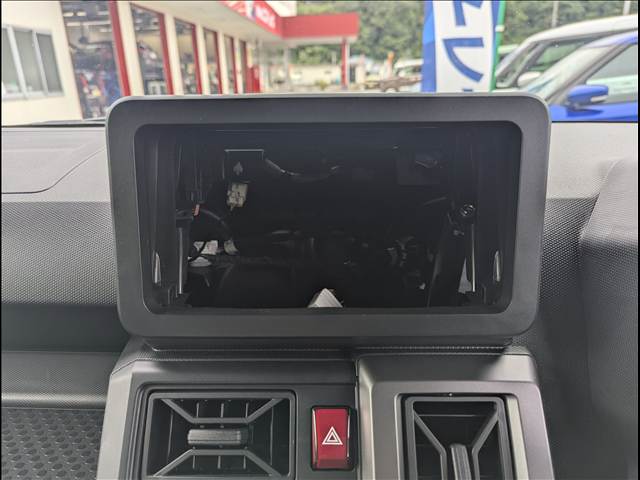 Daihatsu Taft 5