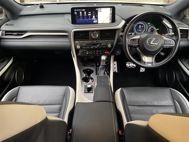 Lexus RX 4