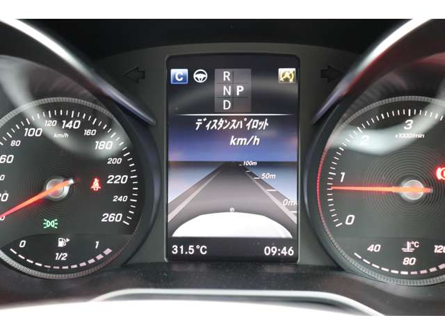 Mercedes-Benz GLC 8